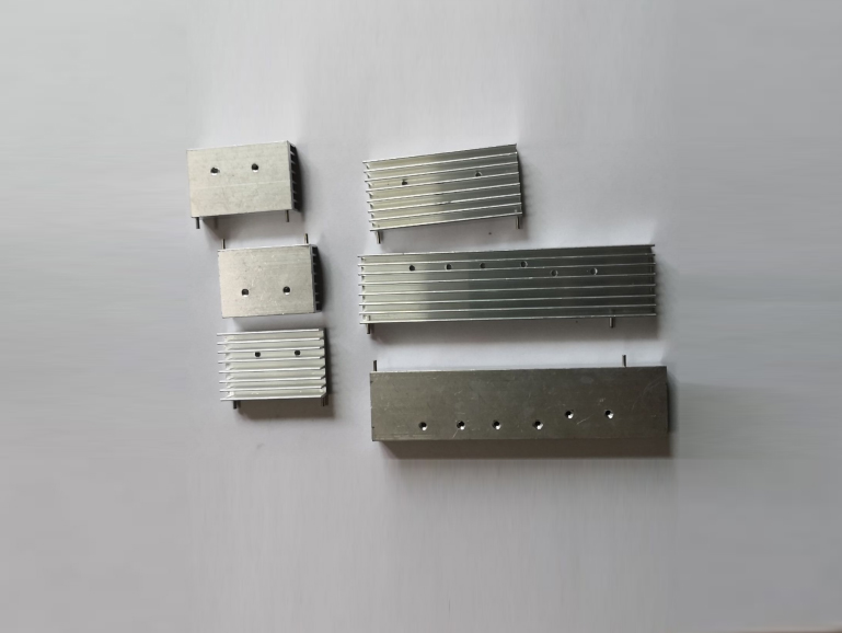 五金冲压加工-电源散热片