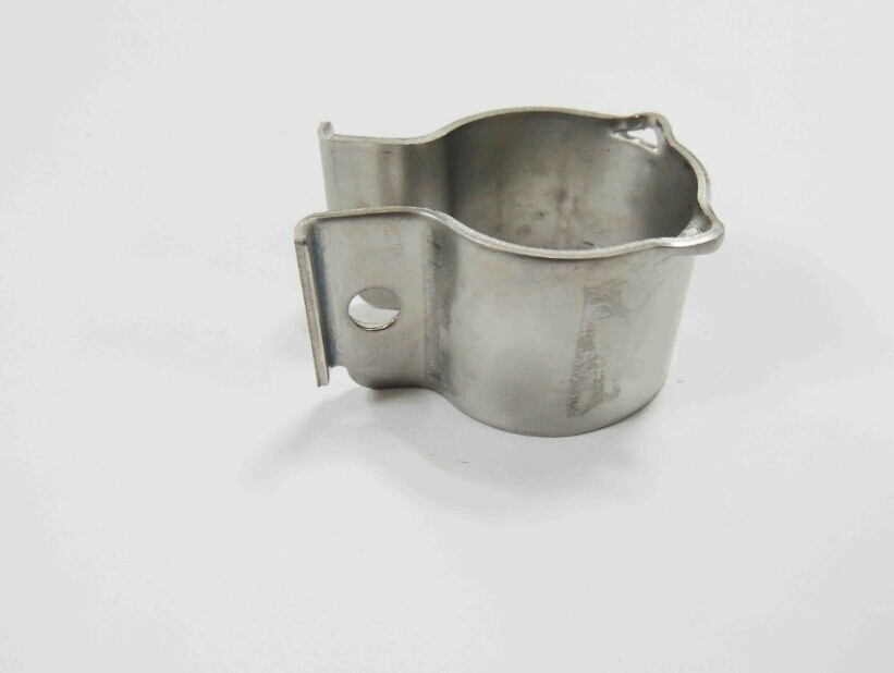 五金冲压加工-汽车轮轴配件kc101