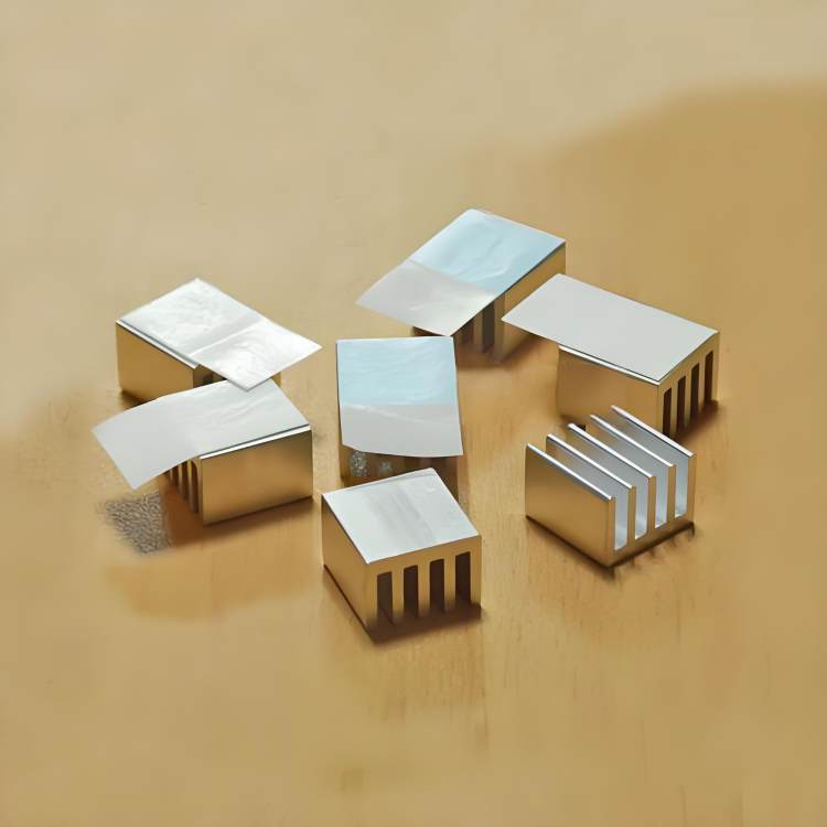 五金冲压加工的“三板斧”：冲裁、弯曲、拉伸的工艺密码